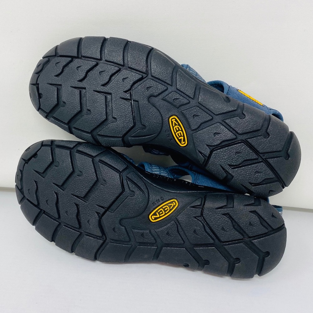 KEEN*Waterproof Sandals Clearwater**US 7,10 $100 - Picture 7 of 7